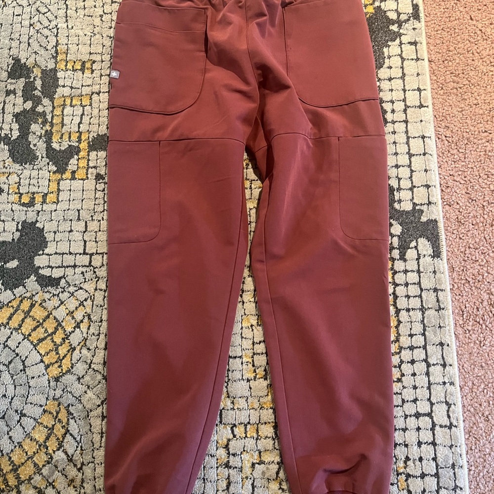 Figs Dark Cherry Skinny Jogger Scrub Pants